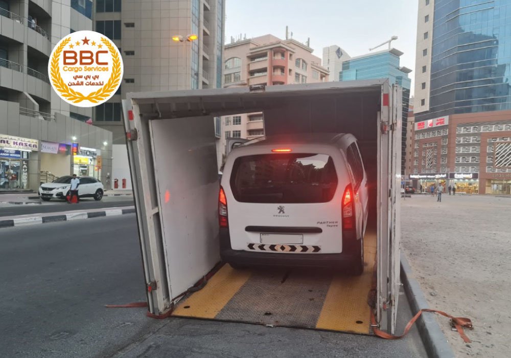 سطحة من دبي الإمارات إلى قطر 1 سطحة من دبي الى قطر